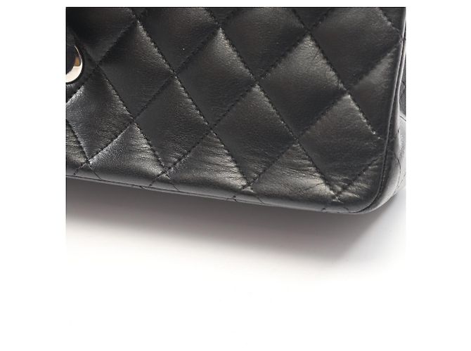 Borsa a tracolla Chanel Matelassé Double Flap Nero - vista 6