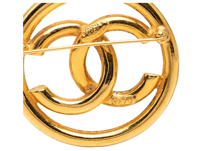 Spilla tonda Chanel Coco Mark 93P D'oro - vista 4