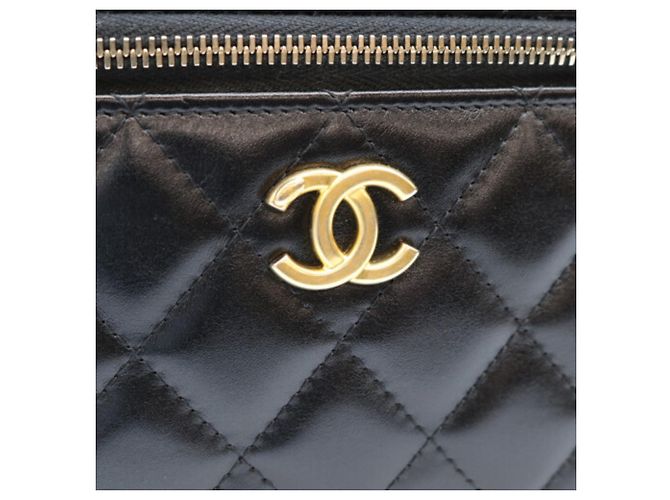 Vanity Borsa a tracolla e beauty case in pelle di agnello nera Chanel Nero - vista 6