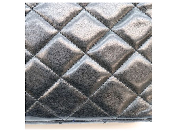 Borsa a Spalla Chanel Black Lambskin Paris Limited Edition Single Flap Matelassé 19 Nero - vista 10