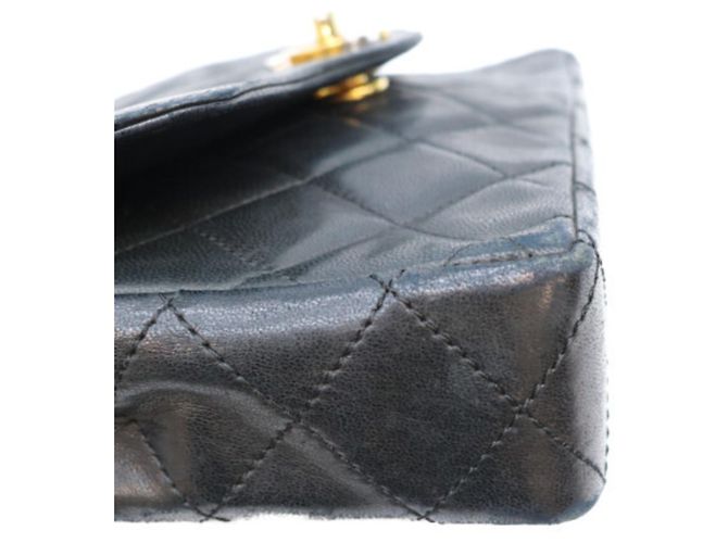 Borsa a Spalla Chanel Black Lambskin Paris Limited Edition Single Flap Matelassé 19 Nero - vista 9