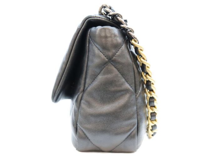 Timeless Borsa a tracolla Chanel AS1160 in agnello nero - vista 2