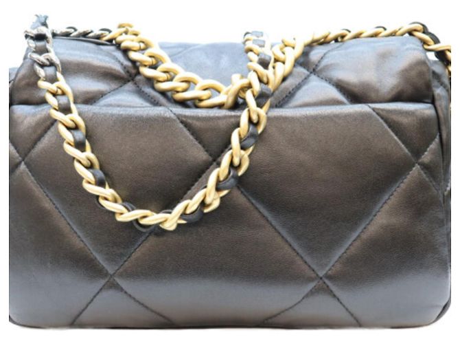 Timeless Borsa a tracolla Chanel AS1160 in agnello nero - vista 3