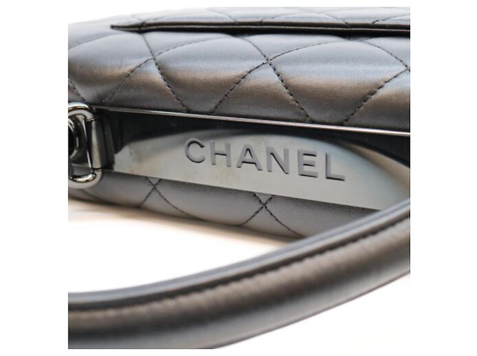 Borsa a tracolla Chanel Black Lambskin Trendy CC piccola Nero - vista 8