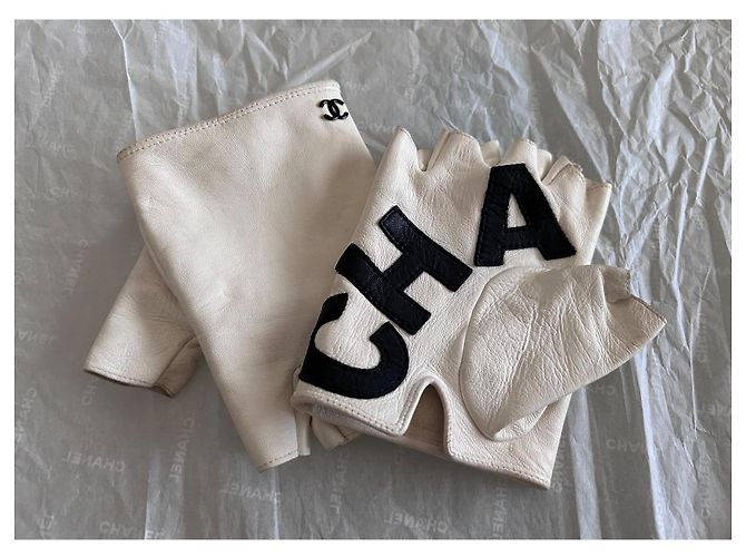 Chanel fingerlose Lammleder-Handschuhe Weiß Schwarz - Ansicht 10