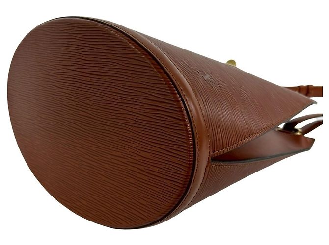 Bolsa Louis Vuitton Vintage Cluny em couro Epi Marrom - vista 8