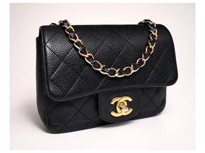 Timeless Chanel Mini Square Classic Flap - Pelle Caviar Nera e Hardware Dorato Nero Gold hardware - vista 2