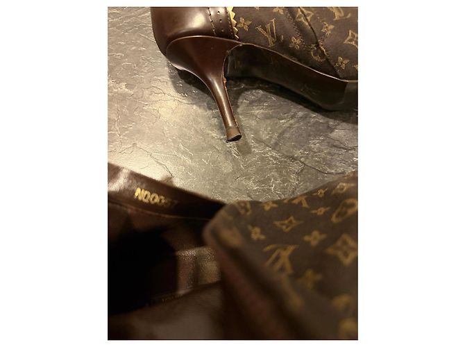 Louis Vuitton Botines Monogram Canvas Marrón Castaño - vista 7