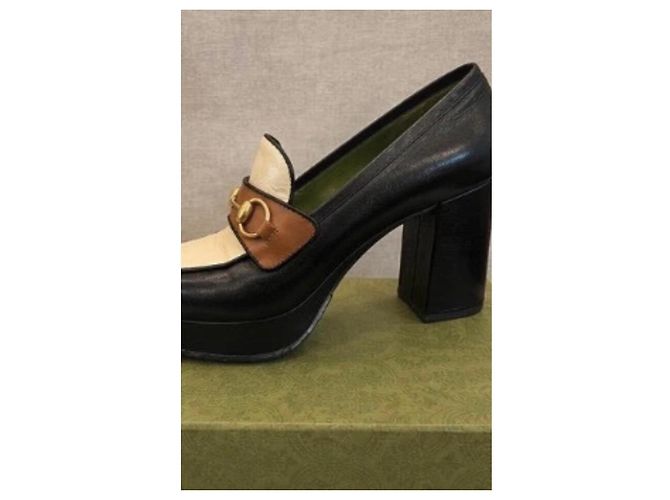 Gucci Mocassini plateau Horsebit in pelle Marrone Nero Bianco - vista 9