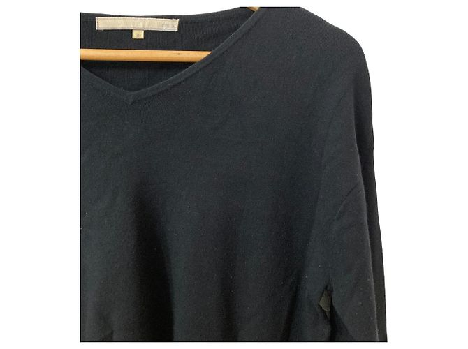 Autre Marque Jiyuku Strickoberteil mit V-Ausschnitt Schwarz - Ansicht 3