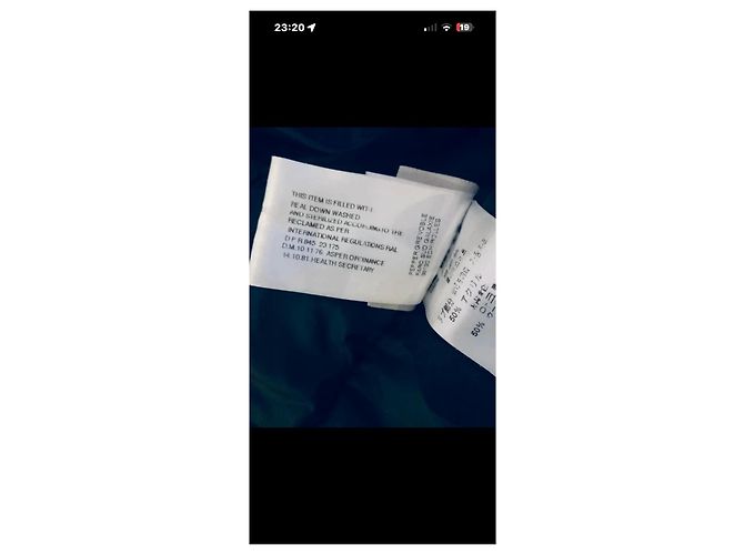 Moncler Jaqueta Acolchoada Preta com Pele de Raposa Preto - vista 19
