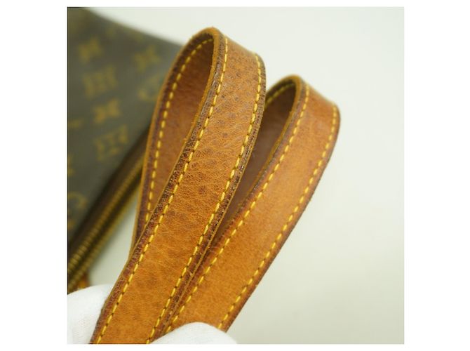 Borsa Tote Cabas Mezzo Monogram Louis Vuitton Marrone - vista 8
