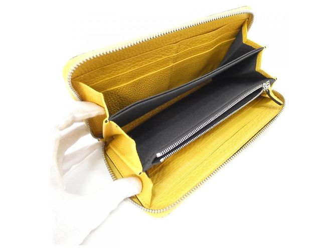 Cartera bi-fold de piel de becerro amarilla Fendi Amarillo - vista 9
