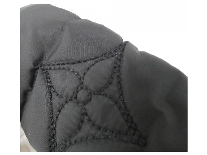 Borsa a Spalla Louis Vuitton Epi Twist MM Nero - vista 8