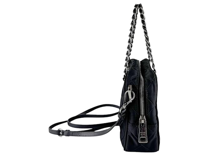 Borsa in nylon nero e pelle Prada - vista 2