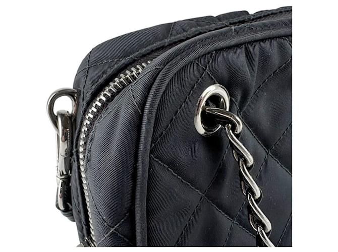 Borsa in nylon nero e pelle Prada - vista 6