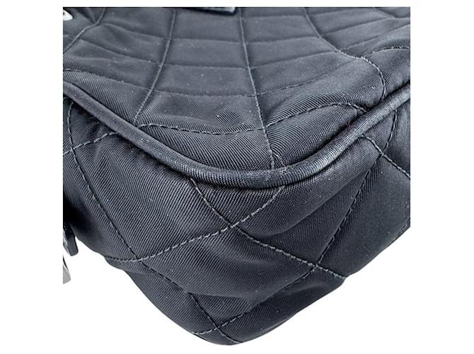 Borsa in nylon nero e pelle Prada - vista 8