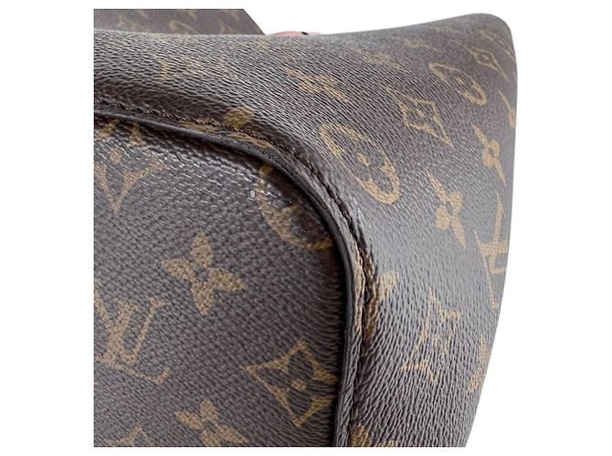 Néonoé Borsa a Spalla Louis Vuitton Monogram Neo Noe Rosa Monogramma - vista 7