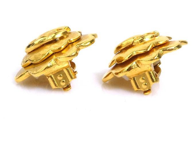 Chanel Gold Clip Earrings Golden - view 3