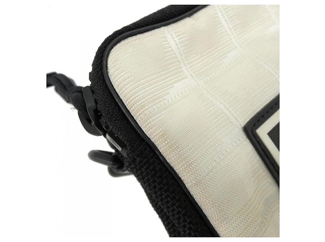 Borsa a tracolla Chanel Sport Line 22059 Nero Bianco - vista 5