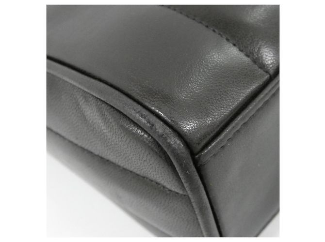 Borsa a tracolla Chanel in pelle nera Nero - vista 3