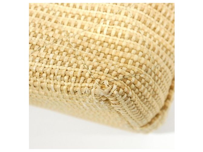 Borsa a tracolla Chanel in rafia beige - vista 3