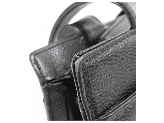 Borsa a tracolla Chanel in pelle di vitello martellata nera Nero - vista 5