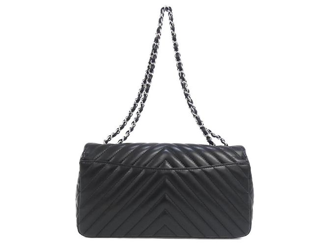 Borsa a tracolla Chanel in pelle di agnello nera Nero - vista 2