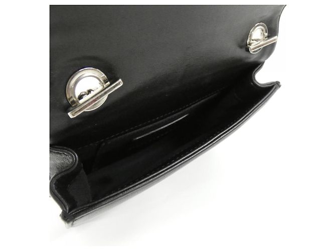 Borsa a tracolla Chanel Boy Line 92071 Nero Bianco - vista 8