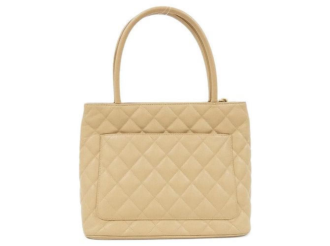 Borsa Chanel 1804 Beige in pelle di vitello granulata - vista 2