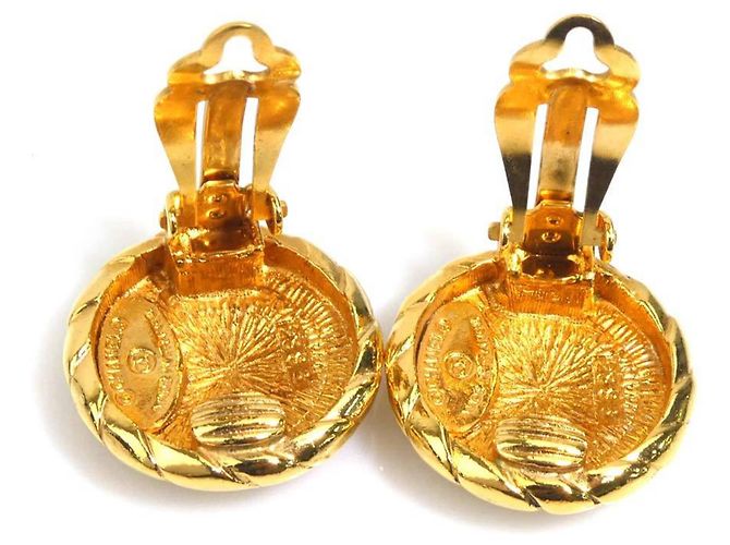 Orecchini a clip in metallo dorato Chanel D'oro - vista 7