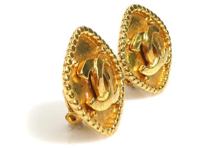 Orecchini a clip in metallo dorato Chanel D'oro - vista 2