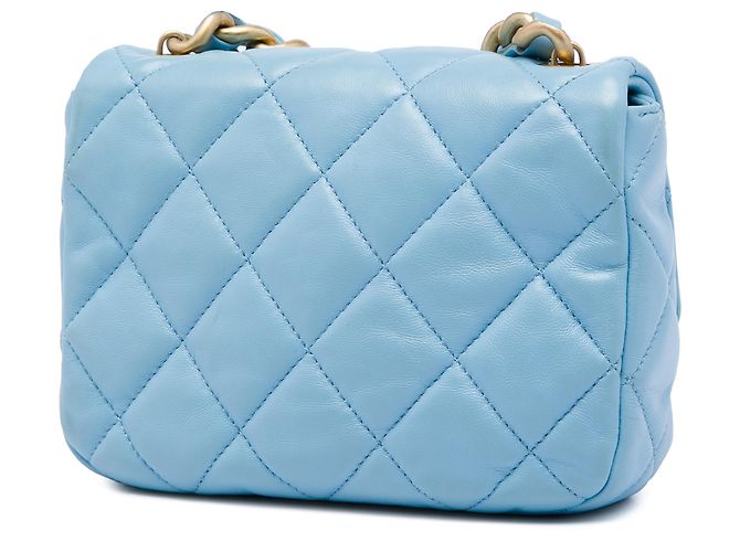 Chanel Blue Mini Quilted Lambskin Lacquered Chain Flap Blu chiaro - vista 2