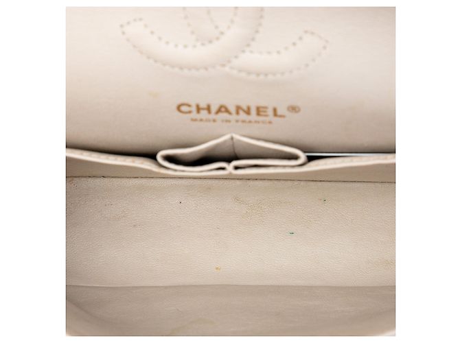 Chanel White Small Classic Chevron Caviar Double Flap Bianco - vista 4