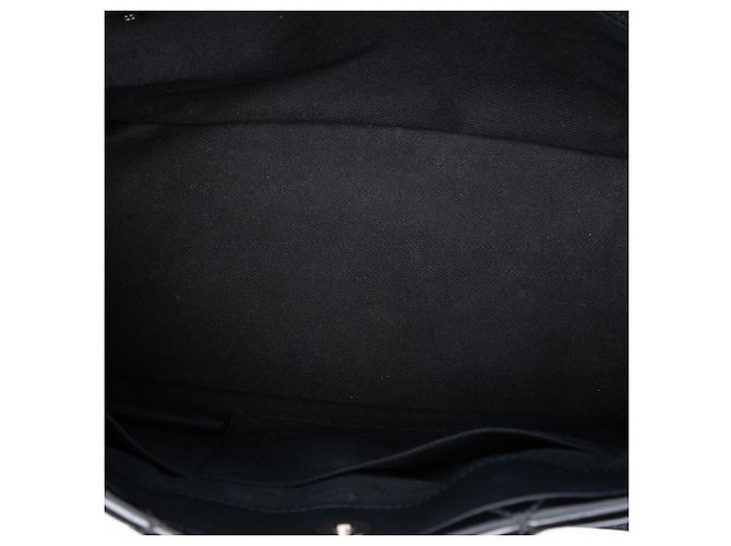 Chanel Black CC Quilted Patent Timeless Soft Tote Nero - vista 4
