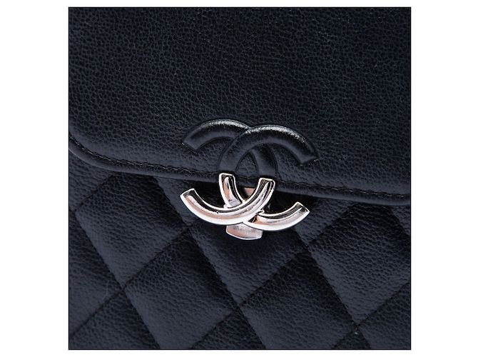 Chanel Black CC gestepptes Caviar Handyhalter mit Kette Schwarz - Ansicht 5