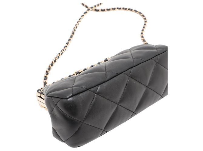 Chanel Black CC Quilted Lambskin Frame Chain Crossbody - vista 3