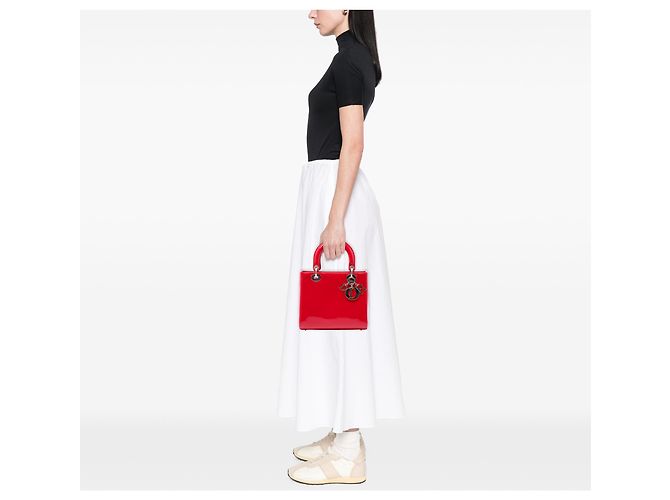 Lady Dior in vernice rosso, misura Medium - vista 6