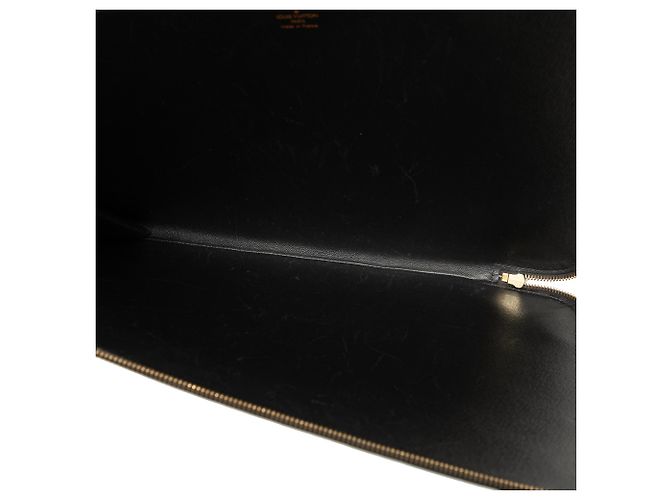 Pochette Jour GM in pelle Epi nera Louis Vuitton Nero - vista 4
