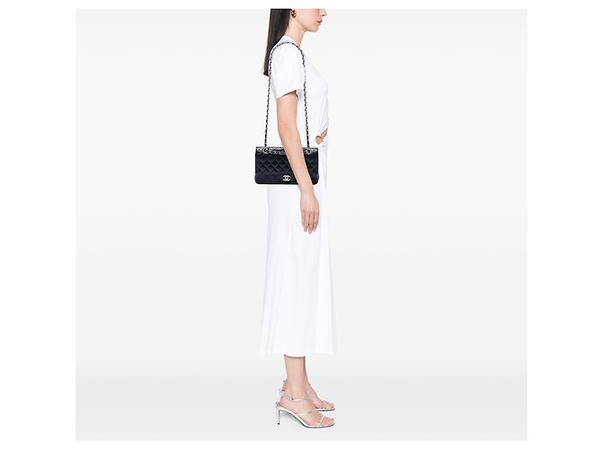 Chanel Black Medium Classic Caviar Double Flap Nero - vista 6