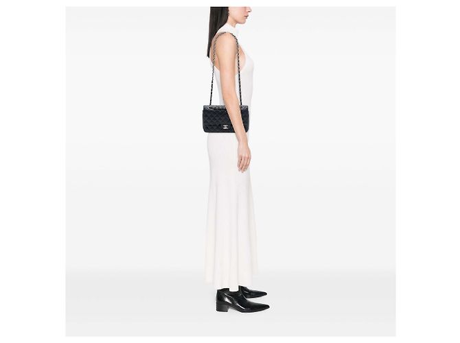 Chanel Black Medium Classic Caviar Double Flap Nero - vista 6