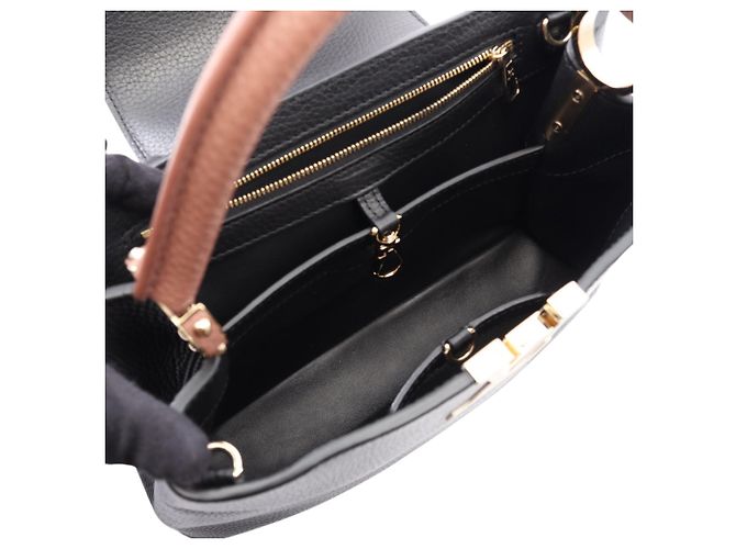 Louis Vuitton Capucines MM in pelle Taurillon nera Nero - vista 3