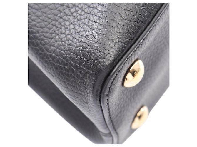 Louis Vuitton Capucines MM in pelle Taurillon nera Nero - vista 7