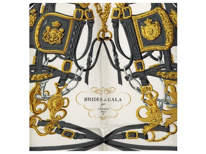 Sciarpa in seta Hermès White Brides de Gala 90 Bianco - vista 2