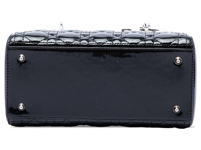 Dior Lady Dior Cannage negro medio en charol - vista 3