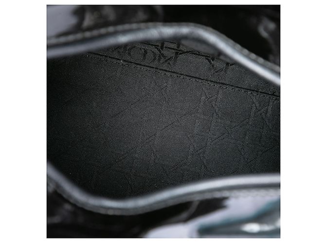Dior Lady Dior Cannage negro medio en charol - vista 4