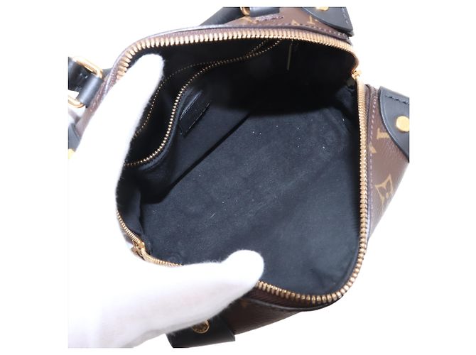 Louis Vuitton Marrone Monogram Petite Malle Souple - vista 3
