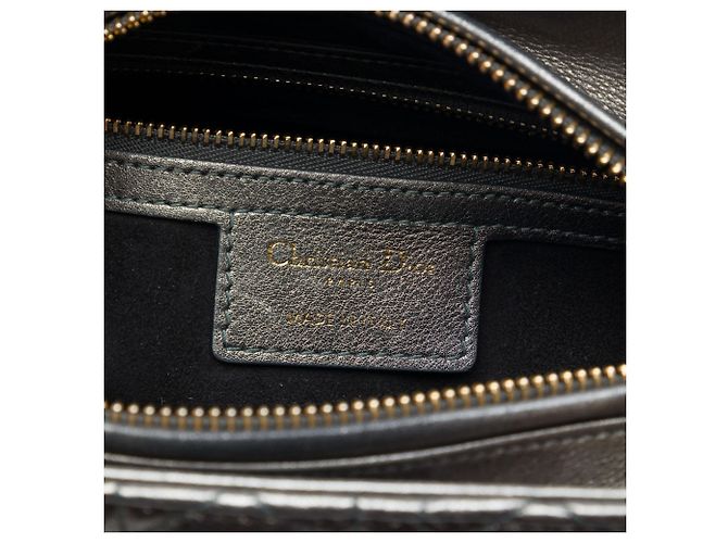 Lady Dior Cannage aus grauem metallischem Lammfell, Größe Medium Braun Anthrazitgrau - Ansicht 5