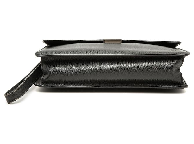 Louis Vuitton Nero Taiga Selenga - vista 3