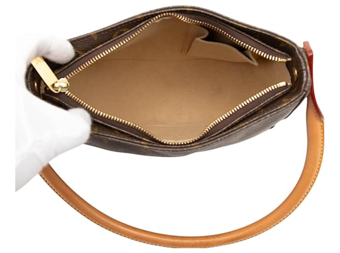 Louis Vuitton Marrone Monogram Looping MM - vista 4